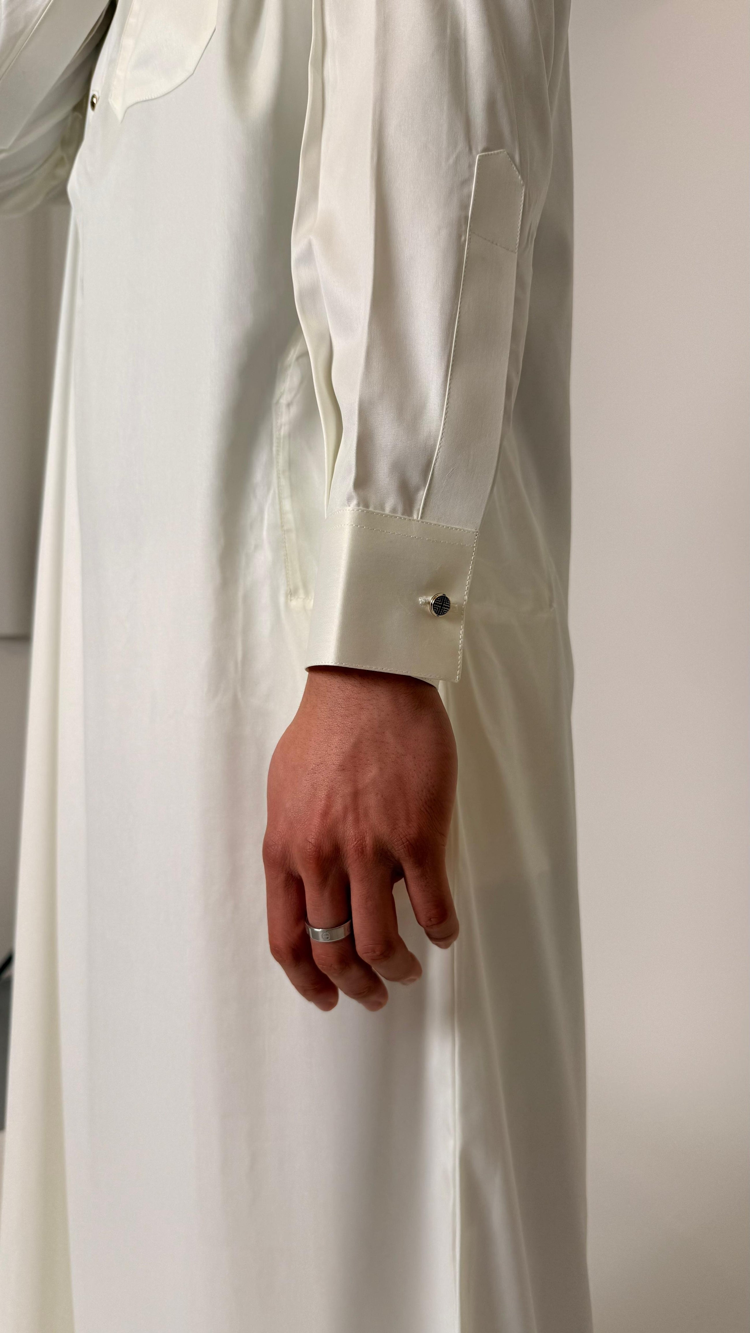 Qamis Qatari blanc
