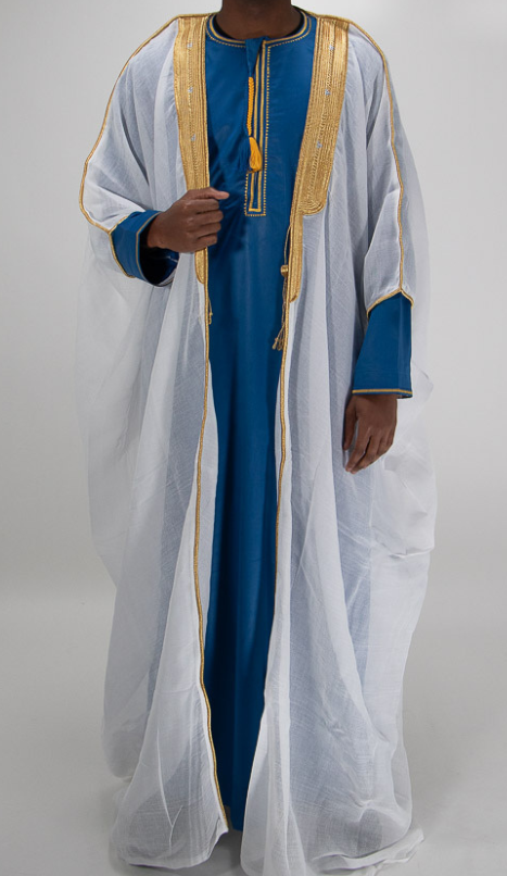 Bisht blanc avec écriture