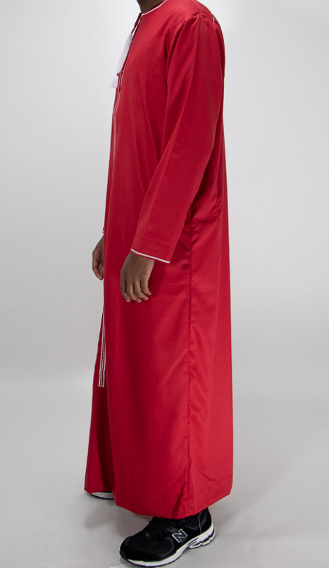 Qamis rouge