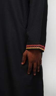Qamis omanais noir broderie doré